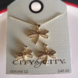 City by City Dragonfly‎ Gold Tone Necklace and Earrings Set Crystal Accents NWT